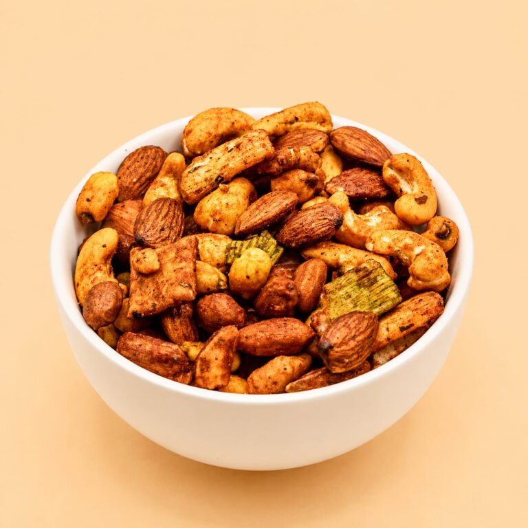 Hot Flamingo Mixed Nut